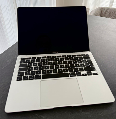 Apple macbook air - air, 13,3"