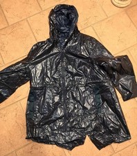 Nylonparka Kapuze Regenmantel