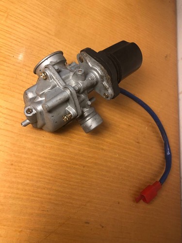Unbekannter vergaser mit - vergaser,