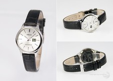 Elegant Ladies' Radio