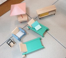 Puppenmöbel für Puppenhaus