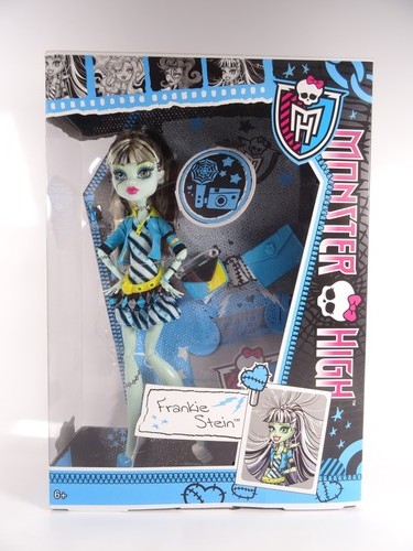 Barbie monster high picuture - barbie,