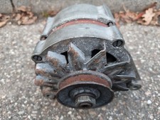 Aus einem BMW E30 325i Cabrio Lichtmaschine Bosch M20 Motor