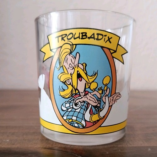 Asterix obelix troubadix - &,