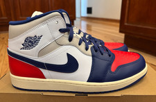 Nike Air Jordan 1 Mid USA