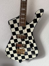 Ibanez Bass Iceman ICB08 chequered