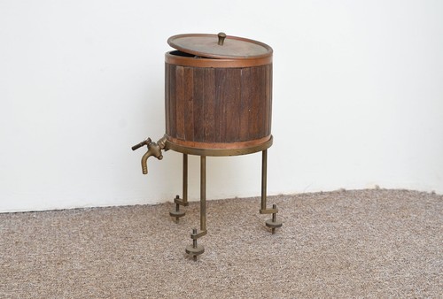 Sir boverton redwoods - boverton, standard
