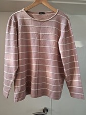 Schöner Pullover BARBARA
