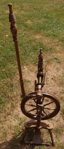 Altes holz spinnrad deko - holz, spinnrad,