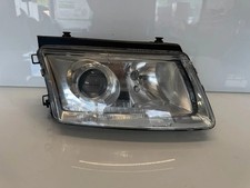 Xenon Scheinwerfer VW Passat