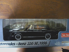 1:18 Mercedes Benz 220SE Cabriolet Bj. 1958 W128 SunStar no. 3553 Schwartz