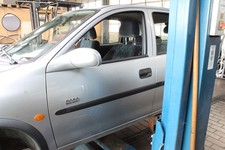 TÜR Vorn Links (4/5-Türer)