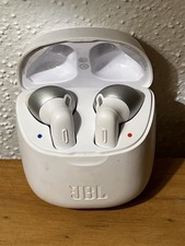 JBL Tune 220 TWS True Wireless Bluetooth Headset Kopfhörer In-Ear Earbuds weiß