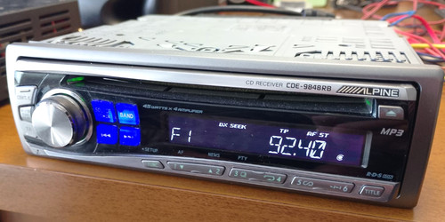 Alpine cde 9848 - rb, radio