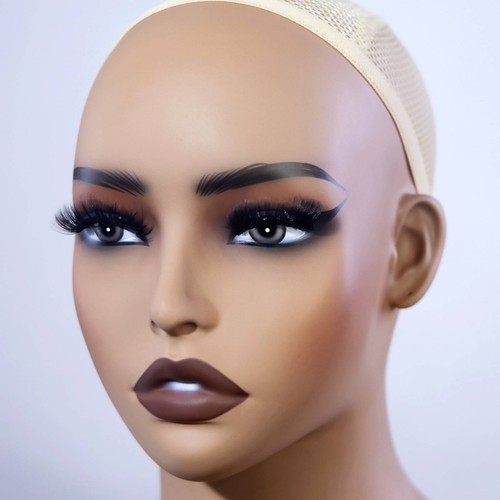 Pvc mannequin head - pvc, matt