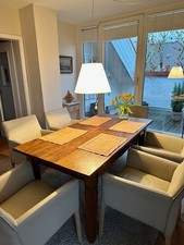 Teakholz Tisch mit 2