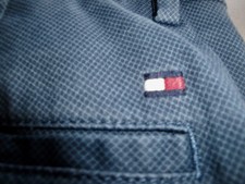 TOMMY HILFIGER BLEECKER CHINO STRETCH SLIM FIT 29 / 32 LOGO 110 EUR