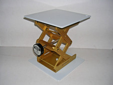 Swiss Boy 115 Labor Hebebühne