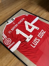 Original signiertes Luis Díaz