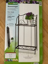 2 Kleines Regale für Pflanzen oder Schuhe. Oder für Ihre Bücher als Bücherregal.