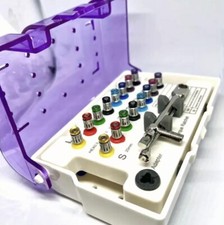 Universal Zahnimplantat