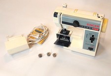 Singer Nähmaschine featherweight Plus Model 324 (Beige) Top