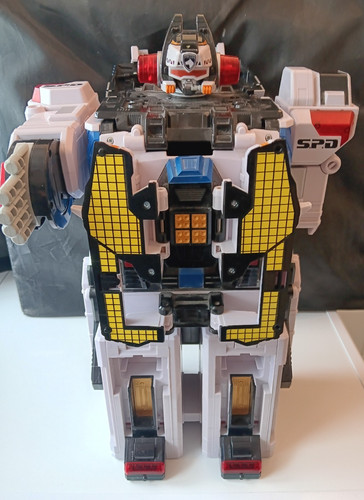 Power rangers spd delta - rangers,