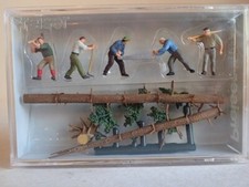 Preiser Holzfäller mit Baumstämme Arbeiter Holz Baumstamm 10495 H0 1:87 OVP 5Fig