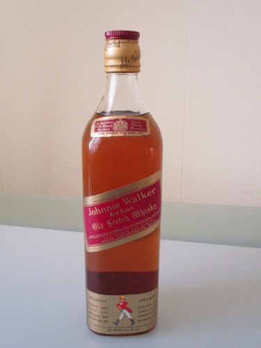 Johnnie walker red label - red,