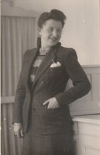 Foto AK Hübsche Frau im