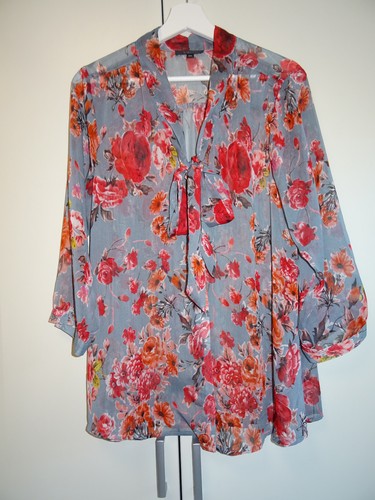 Schluppenbluse floral - xl,,