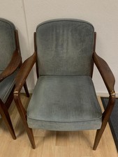 6 Esszimmer Stühle massiv