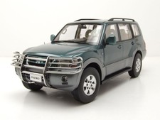 Mitsubishi pajero v73 grün - v73,