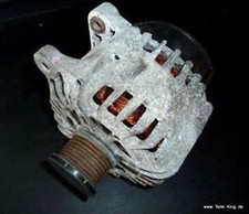 Renault Megane II 2 (KM0/1_) 2,0dCi Lichtmaschine 8200525891