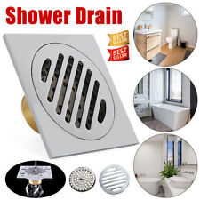 Quadratischer Bodenablauf