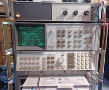 Spectrumanalyzer HP-8568B mit