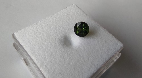Chromdiopsid 51ct russland - chromdiopsid,