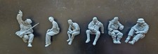 6 Resinfig. 1/35 German Mix unbemalt, sitzend und ohne O