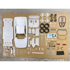 Bausatz Ferrari 348 GTB Rosso Corsa 1:18 Modellauto Miniatur 1/18 Spirit GT331