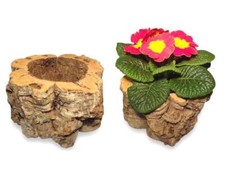 Blumenübertopf aus Korkrinde