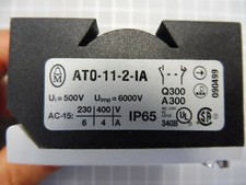 1 x Klöckner Moeller Grenztaster Positionsschalter Endschalter; AT0-11-2-IA