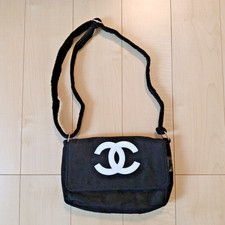 CHANEL Precision Coco Mark