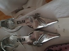 Pumps Silber Mit Schleife In