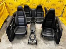 SITZE INNEN SITZBANK SEITE