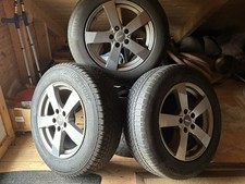 4 x Winterreifen 225/65 R17. 102H - Alufelge für SUV