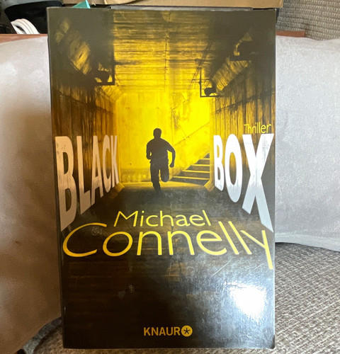 Michael connelly black - connelly,