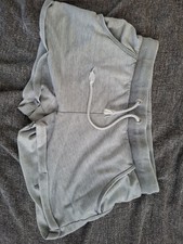 Graue Damen Shorts Gr. S 
