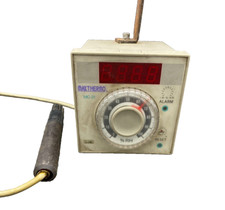 MAXTHERMO MC-21 MC-2131-11 0-1 VDC TEMP CONTROLLER + SENSOR THERMO-HYGRO TS-8001
