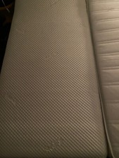 Neuwertige Matratze mit 2