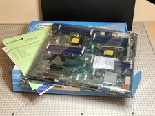 Supermicro X10DRI-O + Xeon E5 + Kühler.